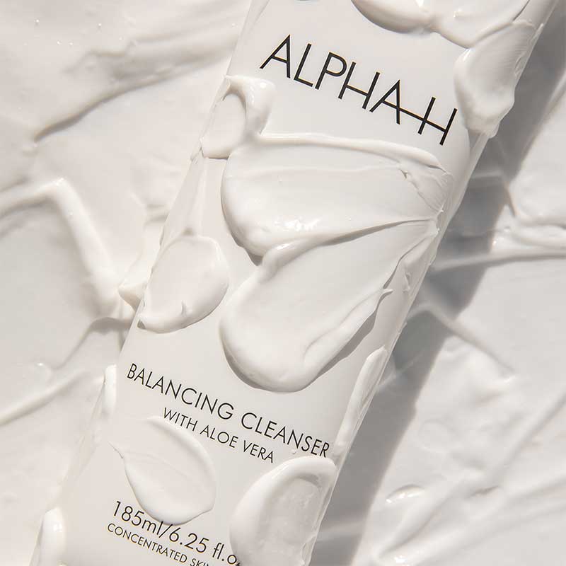 Balancing Cleanser with Aloe Vera by Alpha-H