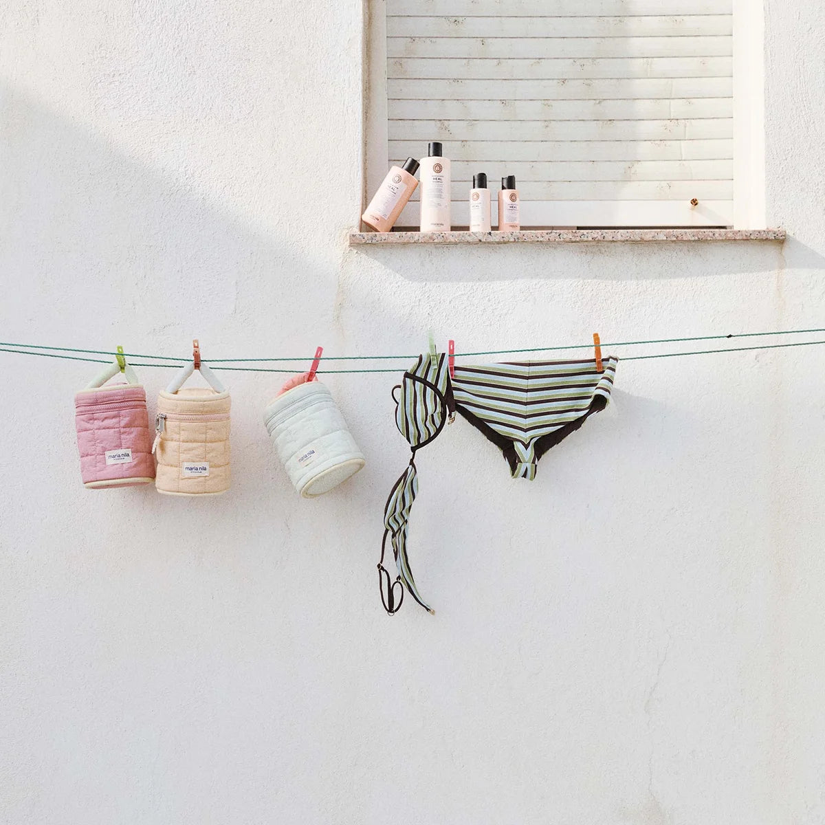 Structure Repair Beauty Bag by Maria Nila