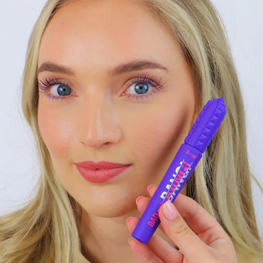 BADgal Bang Volumising Mascara Electric Purple 8.5g
