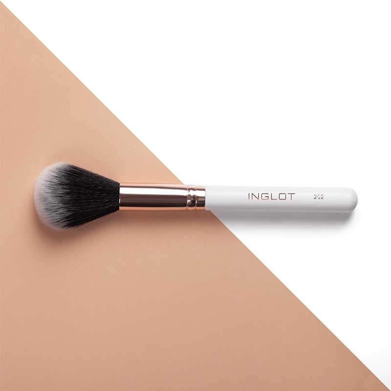 Playinn Soft Focus Complexion Makeup Brush 202