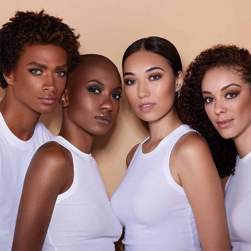 The Contour Eyeshadow Palette Deep by Kevyn Aucoin