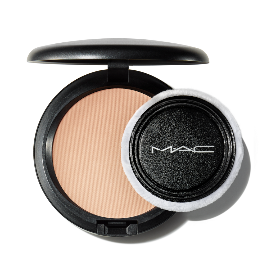 Blot Powder/Pressed by MAC Cosmetics