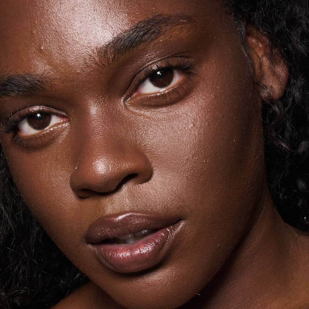 Strobe Beam Bronzelighter by MAC Cosmetics
