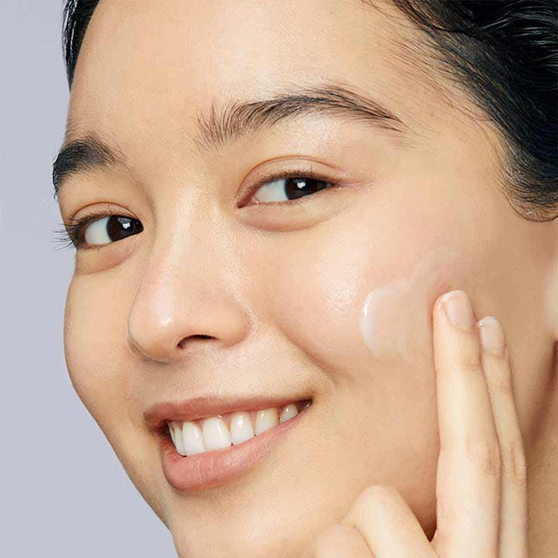 Hyaluronic Dew Cream by Mario Badescu
