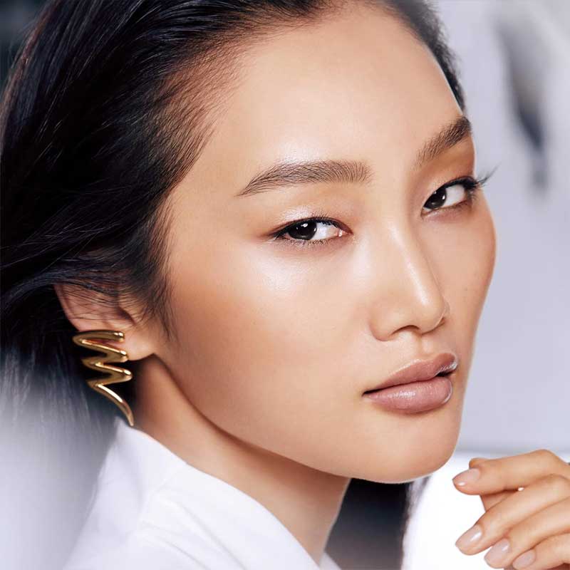 All About The Blur Instant Blurring Stick by Stila